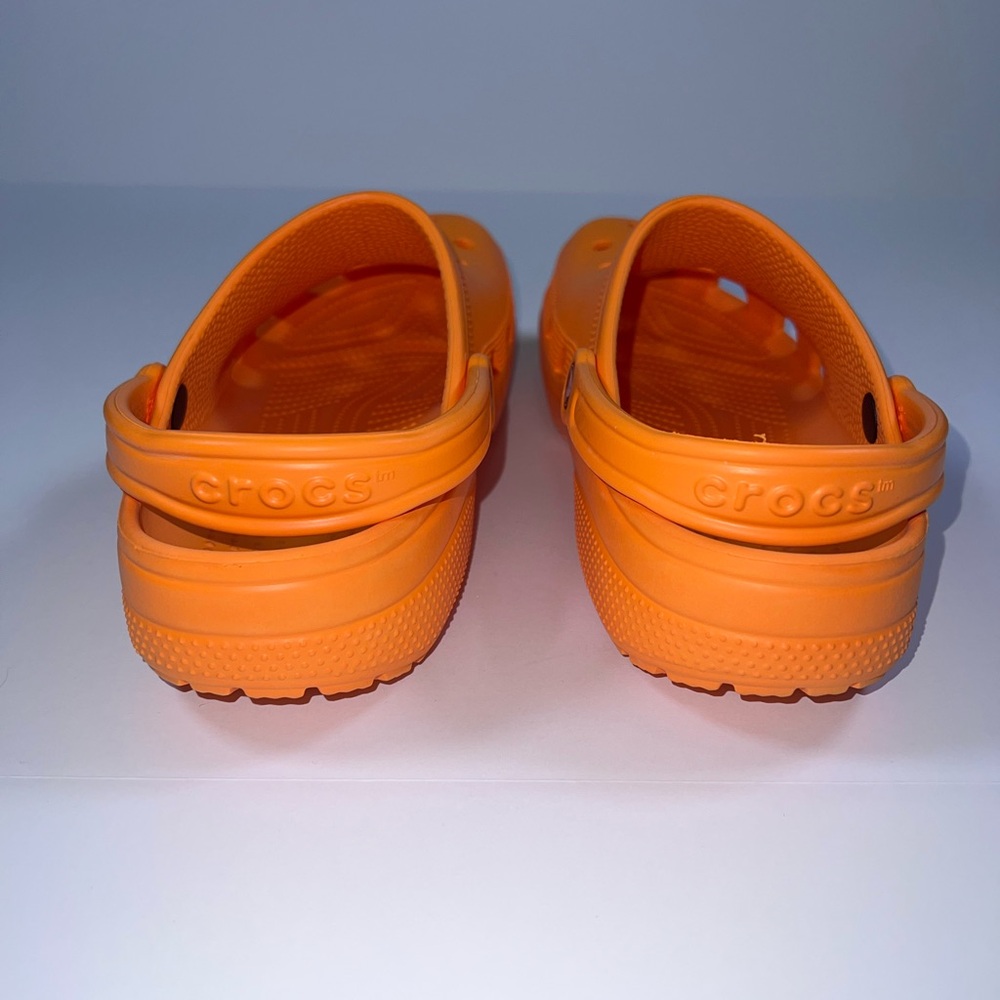 Crocs Classic Clogs Orange Unisex M10 / W12 Comfort Shoes - Picture 4 of 7